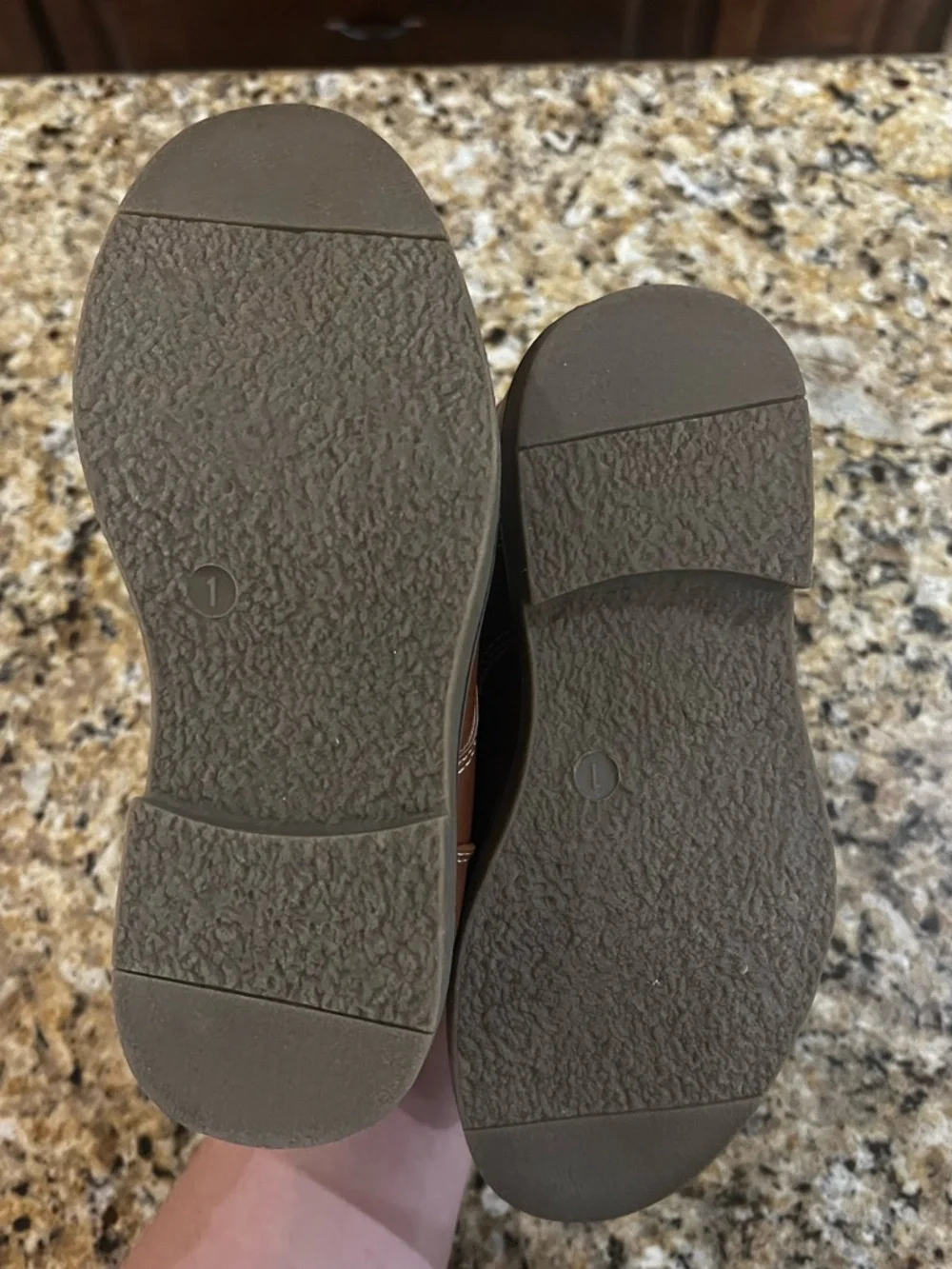 New - Steve Madden Kids Brown Lace-Up Chukka Boots with Cream Laces